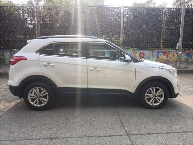 https://images10.gaadi.com/usedcar_image/3708580/original/img2930628__used_car_2930628_1702036436.jpg?imwidth=6401