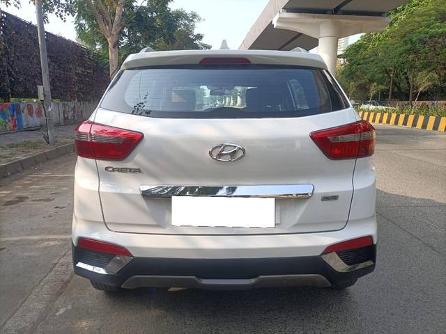 https://images10.gaadi.com/usedcar_image/3708580/original/processed_img2930628__used_car_2930628_1702036435.jpg?imwidth=6402