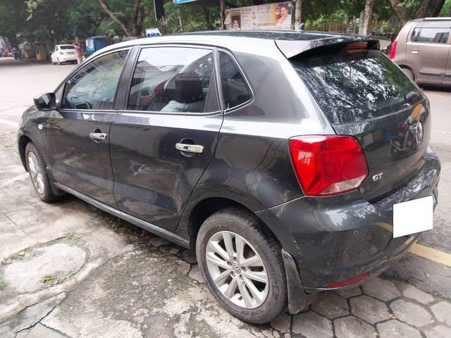 https://images10.gaadi.com/usedcar_image/3708612/original/processed_img2930655__used_car_2930655_1702036958.jpg?imwidth=6402