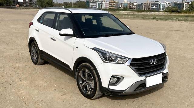 https://images10.gaadi.com/usedcar_image/3708629/original/processed_img2930669__used_car_2930669_1702037470.jpg?imwidth=6400