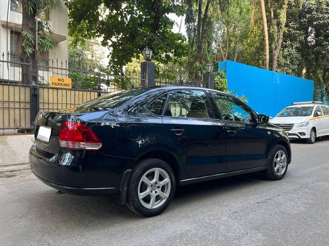 https://images10.gaadi.com/usedcar_image/3708644/original/processed_img2930677__usedcar_6_6241702037547_1702037568.jpg?imwidth=6402