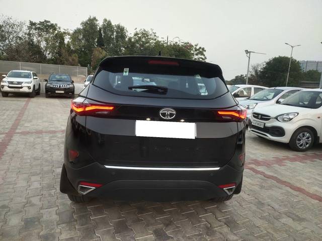 https://images10.gaadi.com/usedcar_image/3708755/original/processed_img2930755__used_car_2930755_1702040610.jpg?imwidth=6401