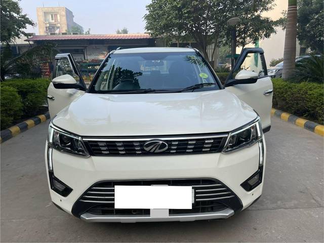 https://images10.gaadi.com/usedcar_image/3708756/original/processed_img2930756__used_car_2930756_1702040569.jpg?imwidth=6400