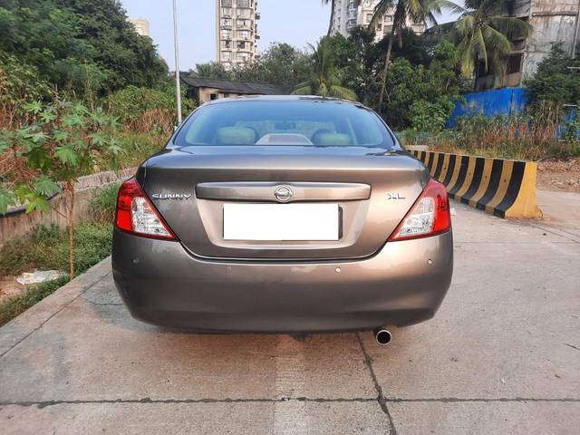 https://images10.gaadi.com/usedcar_image/3709138/original/processed_img2930826__used_car_2930826_1702062450.jpg?imwidth=6402