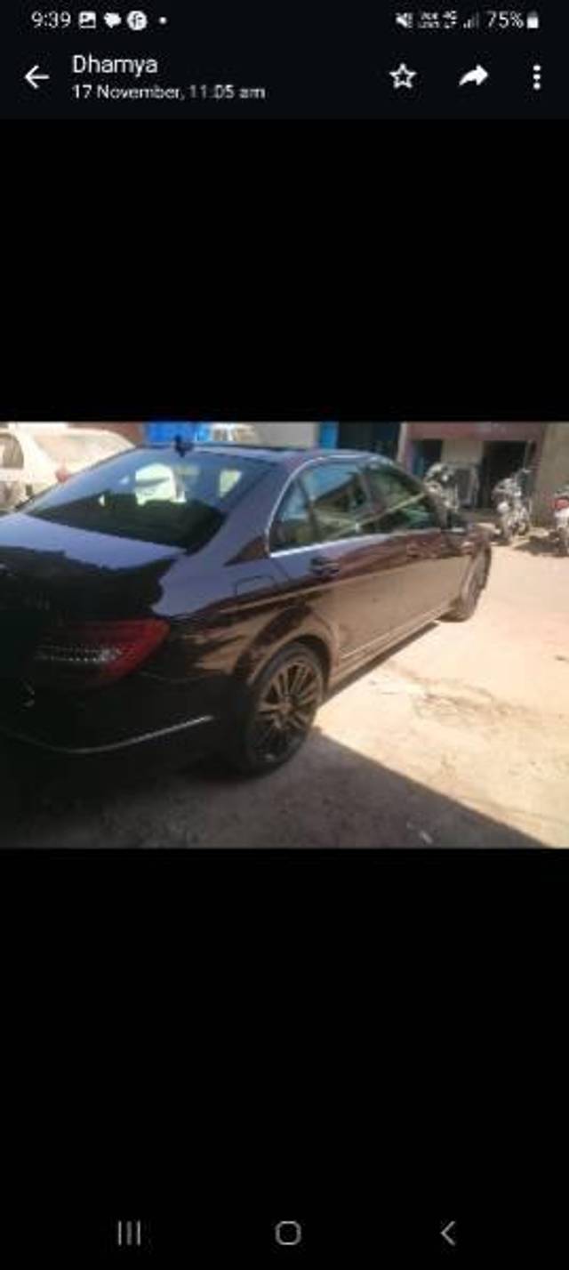 https://images10.gaadi.com/usedcar_image/3709288/original/processed_53d1c448-01d9-4756-a268-2350cb9bb95f.jpg?imwidth=6402