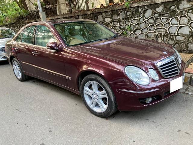 https://images10.gaadi.com/usedcar_image/3709482/original/processed_img2930917__usedcar_photo_2023_09_19_20_33_52_1201702101461_1702101496.jpg?imwidth=6400