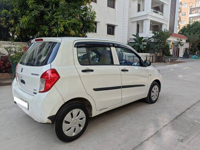https://images10.gaadi.com/usedcar_image/3709554/original/processed_img2930948__used_car_2930948_1702103371.jpg?imwidth=6402