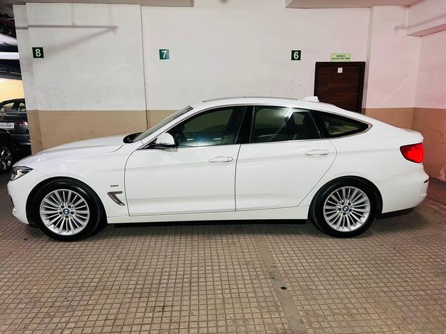https://images10.gaadi.com/usedcar_image/3709590/original/processed_img2930974__usedcar_img_20231009_wa0004_27821702103716_1702103815.jpg?imwidth=6402