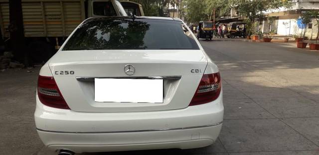 https://images10.gaadi.com/usedcar_image/3709617/original/processed_img2930992__used_car_2930992_1702104527.jpg?imwidth=6401