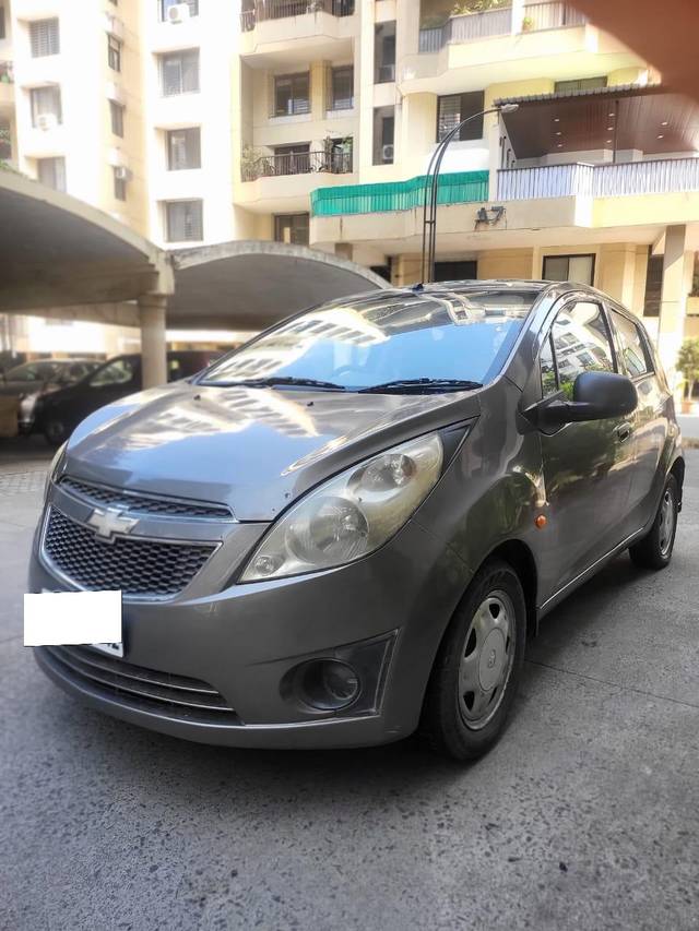 https://images10.gaadi.com/usedcar_image/3709699/original/processed_img2931041__used_car_2931041_1702105893.jpg?imwidth=6402