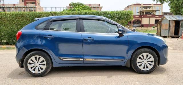 https://images10.gaadi.com/usedcar_image/3709736/original/processed_img2931067__used_car_2931067_1702107009.jpg?imwidth=6401