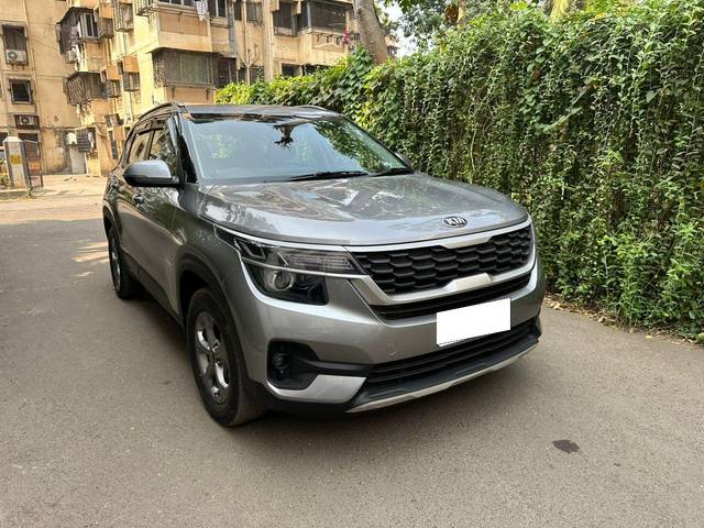 https://images10.gaadi.com/usedcar_image/3709761/original/processed_img2931087__usedcar_whatsappimage2023_11_03at12610pm_1__1111702107124_1702107135.jpeg?imwidth=6400