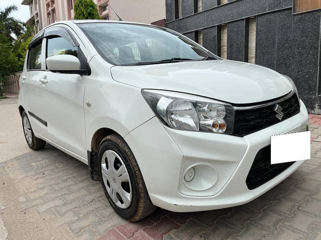https://images10.gaadi.com/usedcar_image/3709786/original/processed_img2931096__used_car_2931096_1702107932.jpg?imwidth=6400