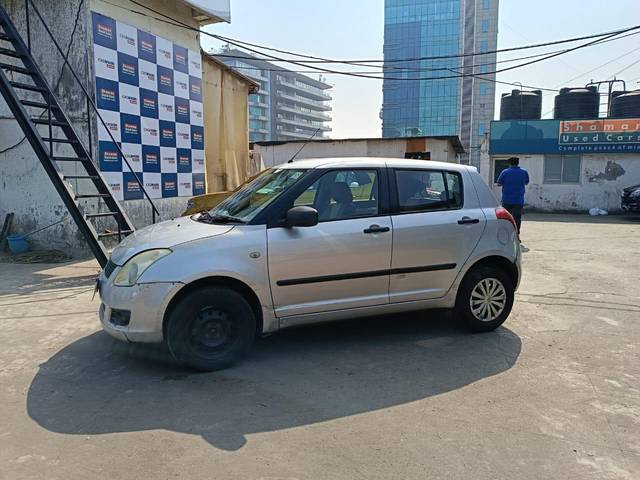 https://images10.gaadi.com/usedcar_image/3709901/original/processed_img2931171__used_car_2931171_1702110887.jpg?imwidth=6400