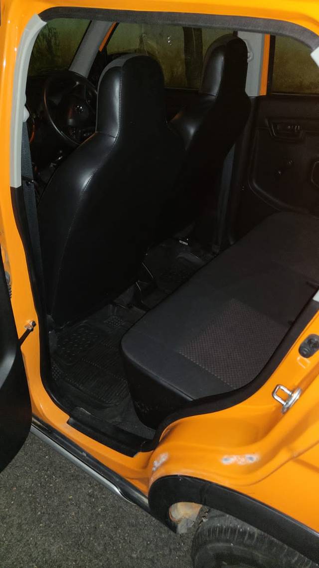 https://images10.gaadi.com/usedcar_image/3709941/original/img2931199__usedcar_05_2161702110950_1702110960.jpg?imwidth=6402