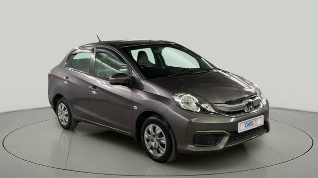 https://images10.gaadi.com/usedcar_image/3709987/original/slot__1-7-Exterior-10017151761-93a863854fb14e5d82f1d09a0369776c-Exterior-7.jpg?imwidth=6400