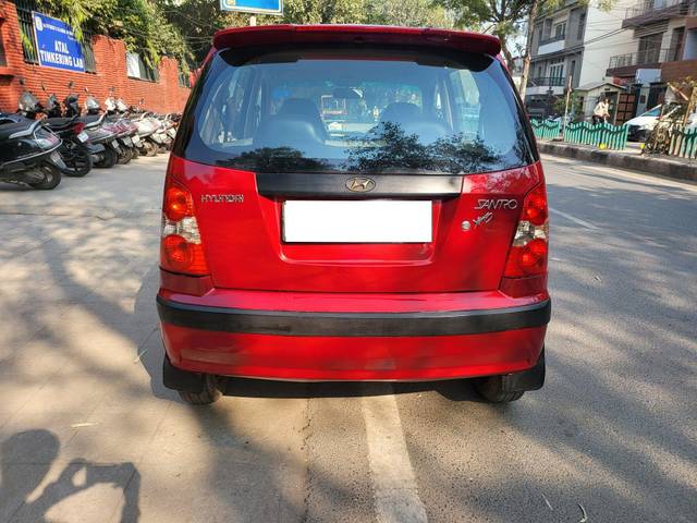 https://images10.gaadi.com/usedcar_image/3710003/original/processed_img2931233__used_car_2931233_1702112762.jpg?imwidth=6402