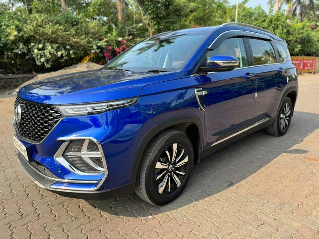 https://images10.gaadi.com/usedcar_image/3710024/original/img2931249__used_car_2931249_1702113324.jpg?imwidth=6400