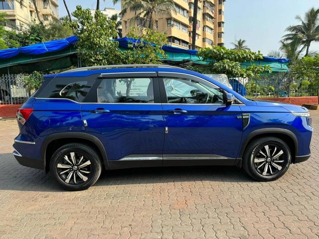 https://images10.gaadi.com/usedcar_image/3710024/original/processed_img2931249__used_car_2931249_1702113346.jpg?imwidth=6401