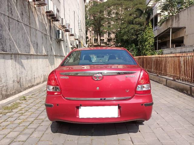 https://images10.gaadi.com/usedcar_image/3710081/original/processed_img2931276__used_car_2931276_1702114982.jpg?imwidth=6402