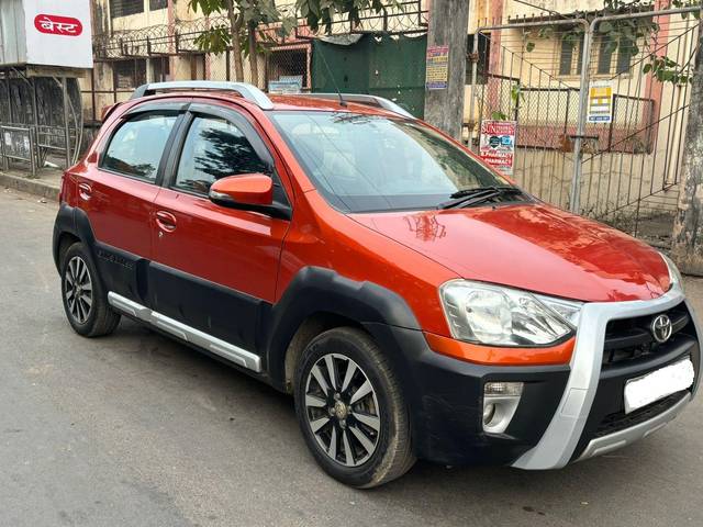 https://images10.gaadi.com/usedcar_image/3710105/original/processed_img2931287__usedcar_2_6241702115383_1702115423.jpg?imwidth=6400
