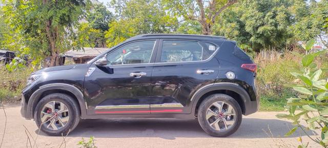 https://images10.gaadi.com/usedcar_image/3710128/original/img2931299__used_car_2931299_1702116240.jpg?imwidth=6402