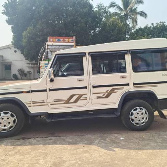 https://images10.gaadi.com/usedcar_image/3710146/original/processed_40abc325-ba2c-4523-a8ed-3381843d6cff.jpg?imwidth=6401