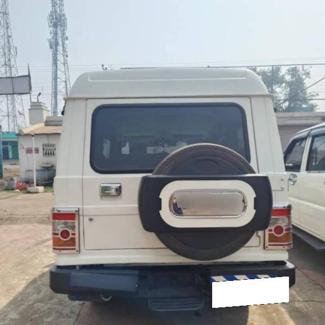https://images10.gaadi.com/usedcar_image/3710146/original/processed_5adf2888-4755-49b0-8986-2c31146d5e98.jpg?imwidth=6402