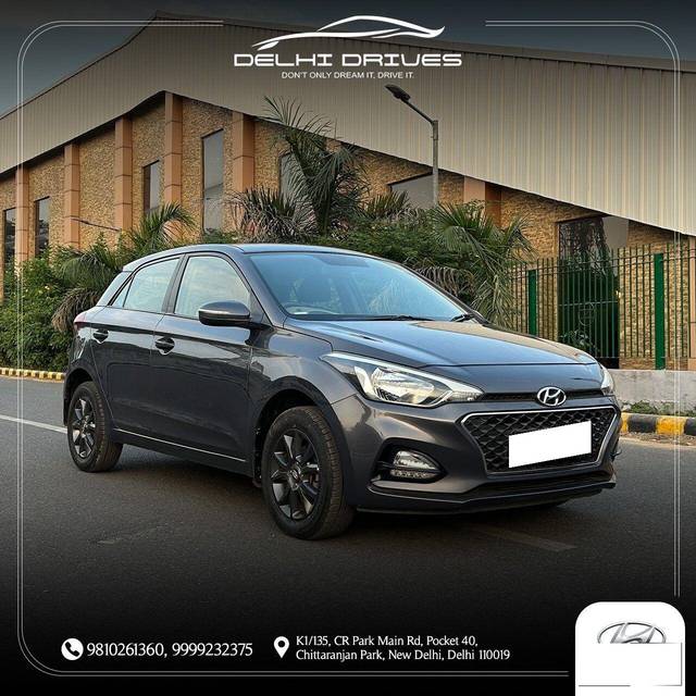 https://images10.gaadi.com/usedcar_image/3710152/original/processed_img2931313__used_car_2931313_1702190128.jpg?imwidth=6400