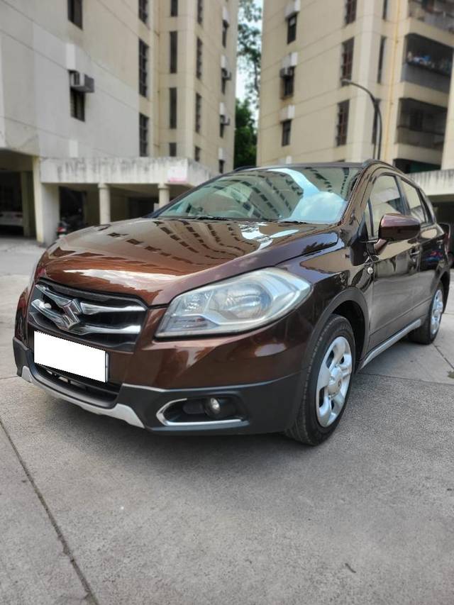 https://images10.gaadi.com/usedcar_image/3710161/original/processed_img2931320__used_car_2931320_1702117011.jpg?imwidth=6402