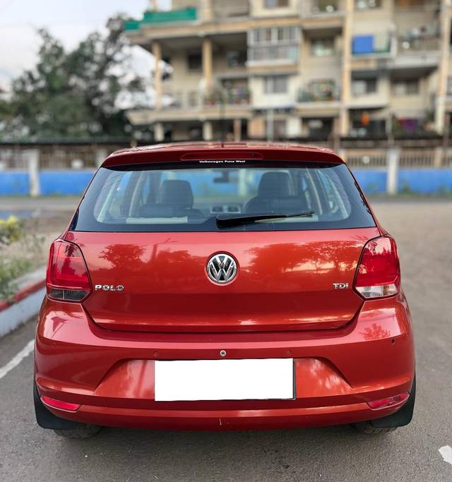 https://images10.gaadi.com/usedcar_image/3710189/original/processed_img2931336__used_car_2931336_1702117645.jpg?imwidth=6402