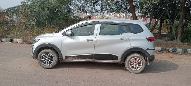 https://images10.gaadi.com/usedcar_image/3710196/original/02__VCC_IMG_1701499368610_1827303_95_1701499695.jpg?imwidth=6401