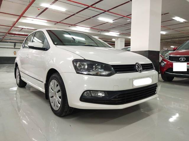 https://images10.gaadi.com/usedcar_image/3710213/original/processed_img2931358__used_car_2931358_1702117965.jpg?imwidth=6400
