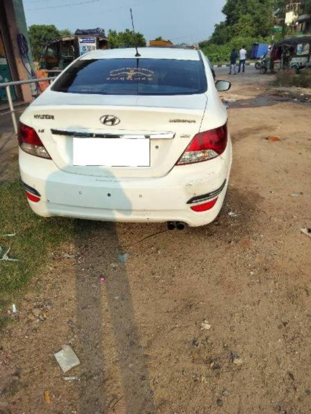 https://images10.gaadi.com/usedcar_image/3710223/original/processed_850c77f3-cd64-43c7-9b70-1b7d08499cec.jpg?imwidth=6401
