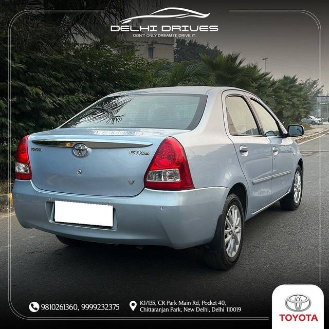https://images10.gaadi.com/usedcar_image/3710251/original/processed_img2931379__used_car_2931379_1702118888.jpg?imwidth=6401