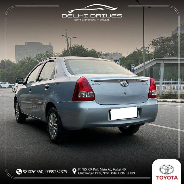 https://images10.gaadi.com/usedcar_image/3710251/original/processed_img2931379__used_car_2931379_1702118893.jpg?imwidth=6402