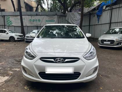 Hyundai Verna SX CRDi AT Hyundai Verna SX CRDi AT