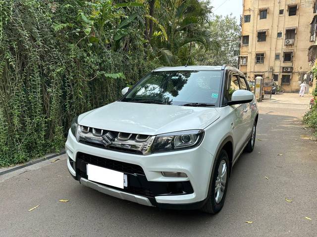 https://images10.gaadi.com/usedcar_image/3710271/original/processed_img2931389__usedcar_26f2ad4e_f4c1_49c9_a8b5_915b35b6d47c_1111702119266_1702119274.jpg?imwidth=6402