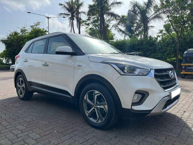 https://images10.gaadi.com/usedcar_image/3710360/original/processed_img2931444__usedcar_2_6241702120447_1702120513.jpg?imwidth=6400