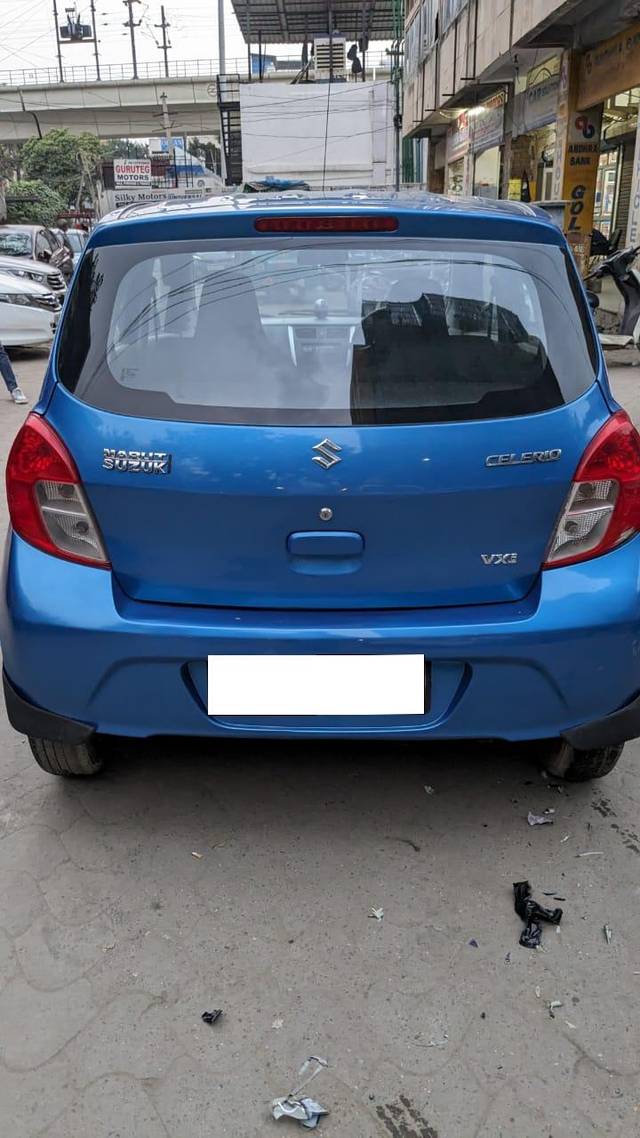 https://images10.gaadi.com/usedcar_image/3710384/original/processed_img2931458__used_car_2931458_1702121307.jpg?imwidth=6401