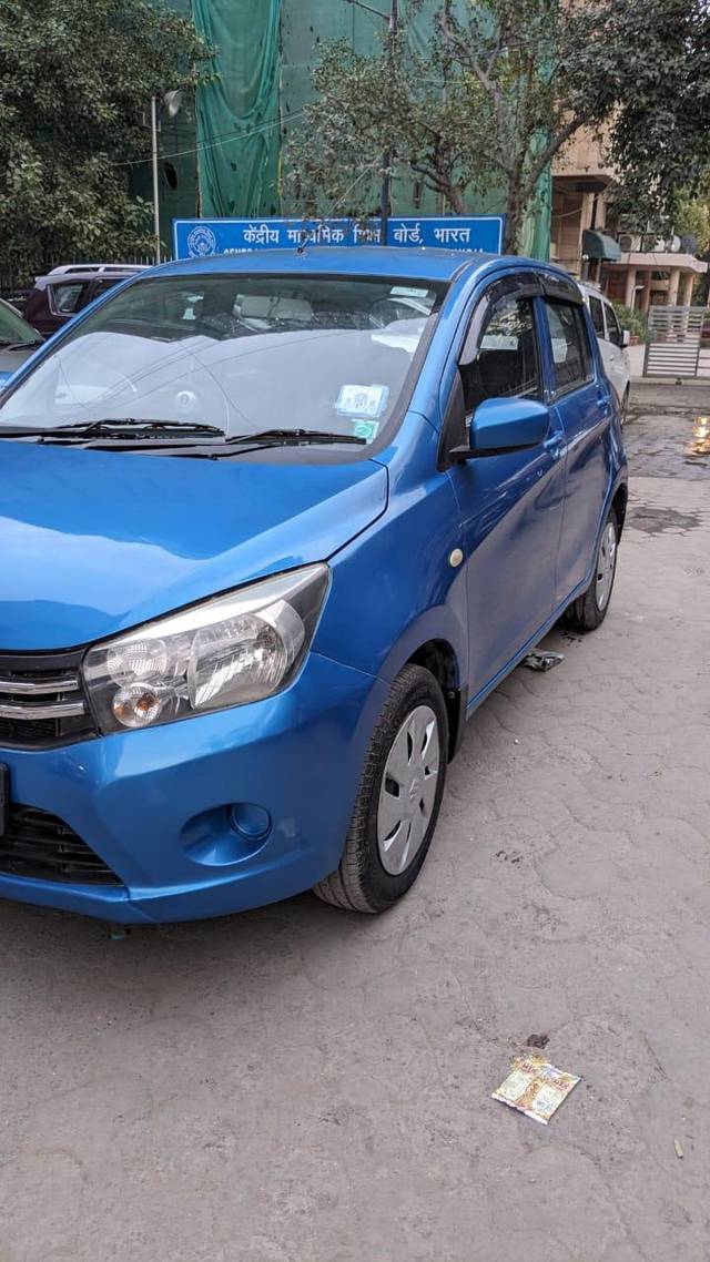https://images10.gaadi.com/usedcar_image/3710384/original/processed_img2931458__used_car_2931458_1702121327.jpg?imwidth=6402