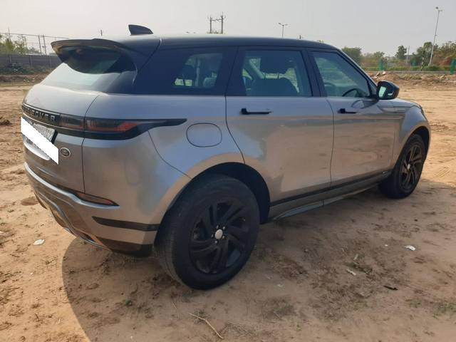 https://images10.gaadi.com/usedcar_image/3710412/original/processed_img2931481__used_car_2931481_1702121752.jpg?imwidth=6401