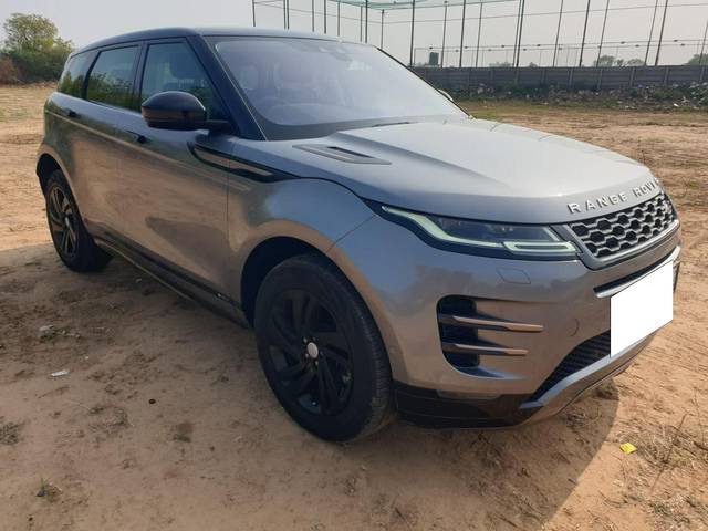 https://images10.gaadi.com/usedcar_image/3710412/original/processed_img2931481__used_car_2931481_1702121767.jpg?imwidth=6400