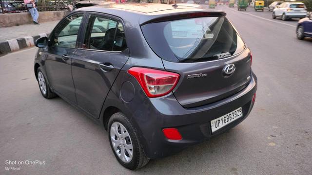 https://images10.gaadi.com/usedcar_image/3710447/original/processed_img2931504__used_car_2931504_1702122400.jpg?imwidth=6402