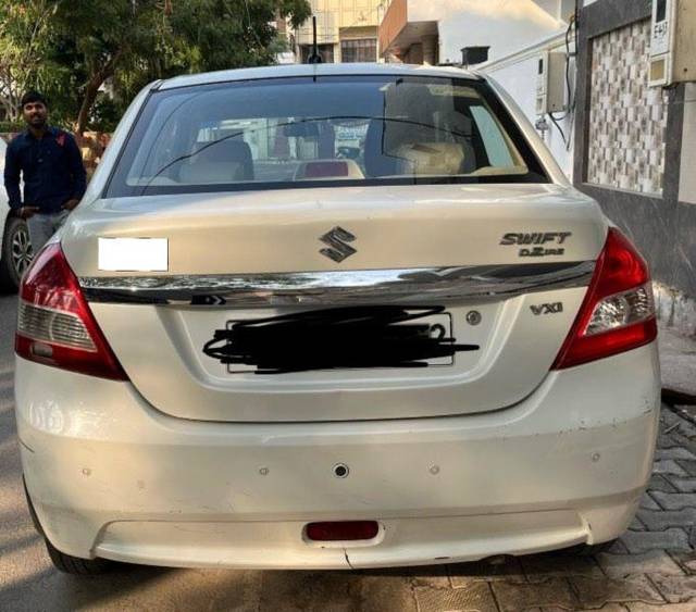 https://images10.gaadi.com/usedcar_image/3710449/original/processed_a566054d-686f-4ecd-8ed9-34780b1e33a0.jpeg?imwidth=6401