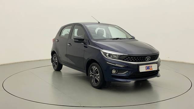 https://images10.gaadi.com/usedcar_image/3711206/original/3273808e-a716-45e4-95ef-0c21ee610415__43.jpg?imwidth=6400
