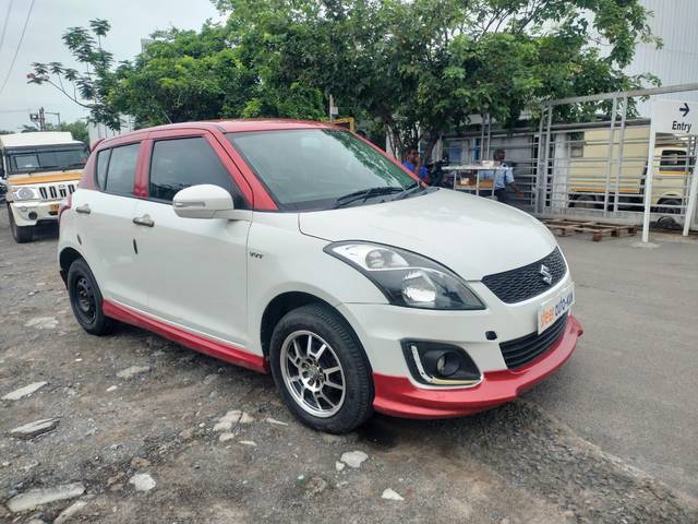 https://images10.gaadi.com/usedcar_image/3711224/original/processed_img2932259__usedcar_whatsappimage2023_12_09at52913pm_2932259_1702123964.jpeg?imwidth=6400