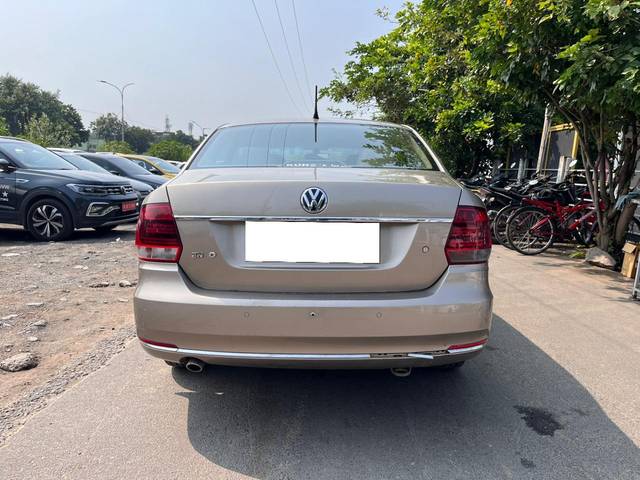 https://images10.gaadi.com/usedcar_image/3711230/original/processed_img2932263__usedcar_whatsappimage2023_10_06at112653am_63411702123802_1702123833.jpeg?imwidth=6401