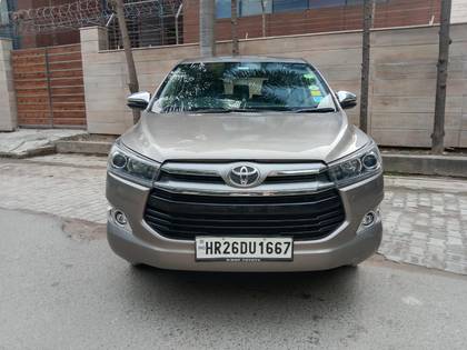 Toyota Innova Crysta 2.4 ZX MT Toyota Innova Crysta 2.4 ZX MT