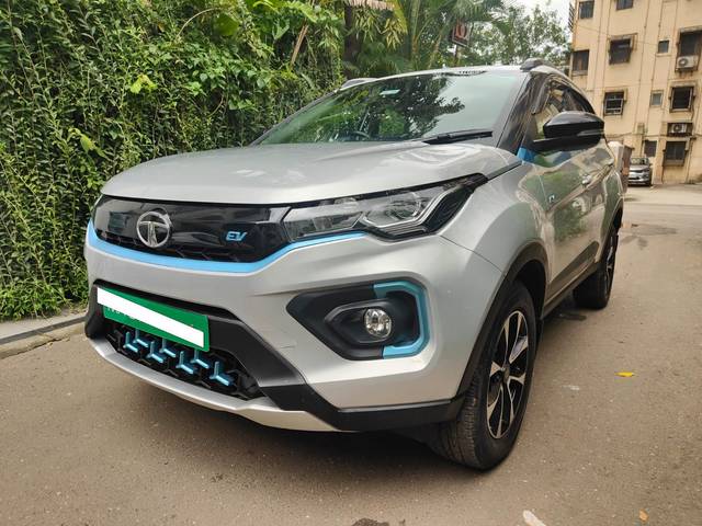 https://images10.gaadi.com/usedcar_image/3711296/original/processed_img2932306__usedcar_whatsappimage2023_09_14at22459pm_1111702125107_1702125119.jpeg?imwidth=6402